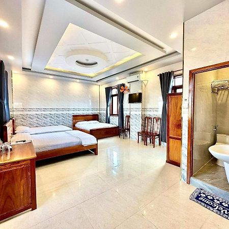 Hotel Khach San Vinh Chuong Soc Trang Exterior foto
